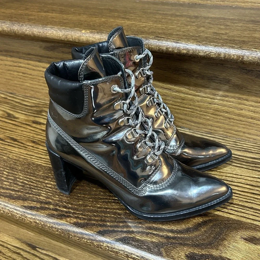 Stuart‎ Weitzman Women's 8M Metallic Gunmetal Patent Leather Ankle Boots Block